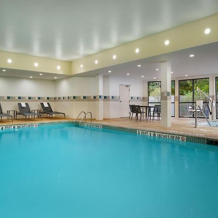 Hotel Courtyard By Marriott Kingston Exterior foto